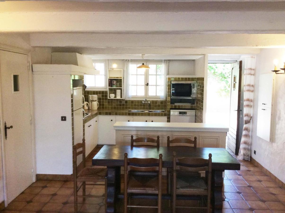 89 Le Grand Pin Apartment Sainte-Maxime Luaran gambar