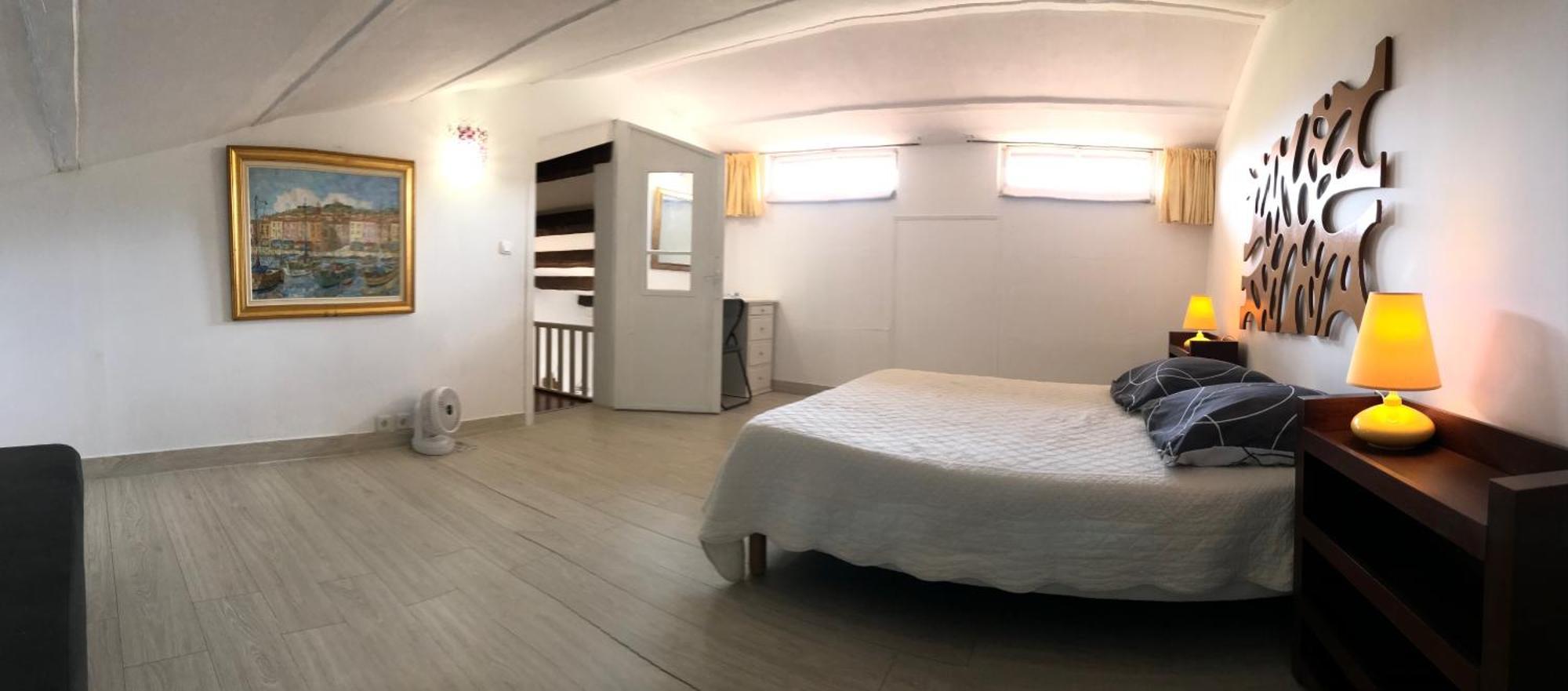 89 Le Grand Pin Apartment Sainte-Maxime Luaran gambar