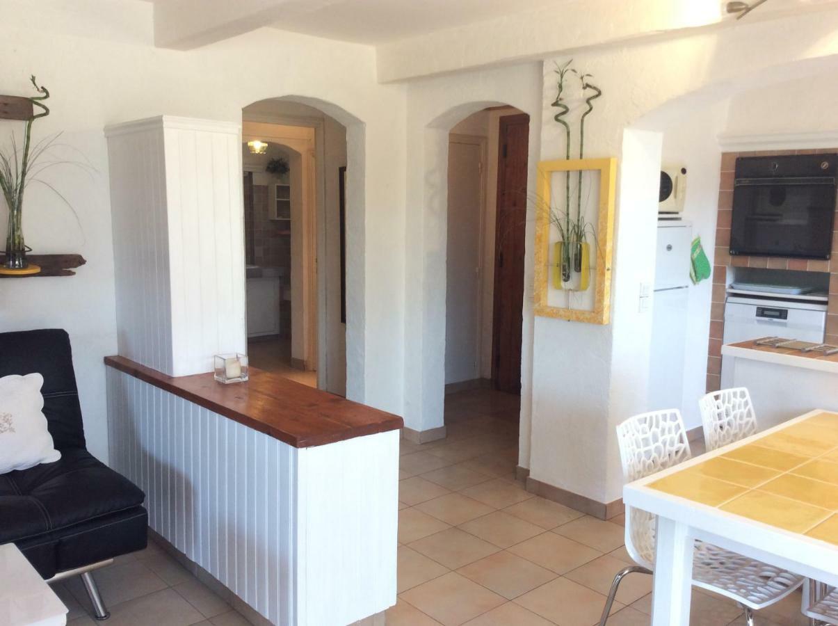 89 Le Grand Pin Apartment Sainte-Maxime Luaran gambar