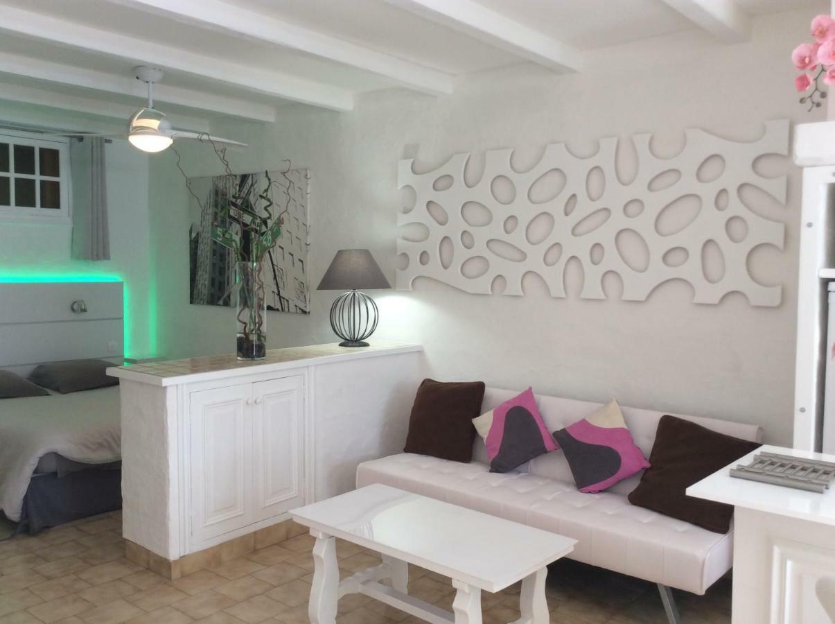 89 Le Grand Pin Apartment Sainte-Maxime Luaran gambar