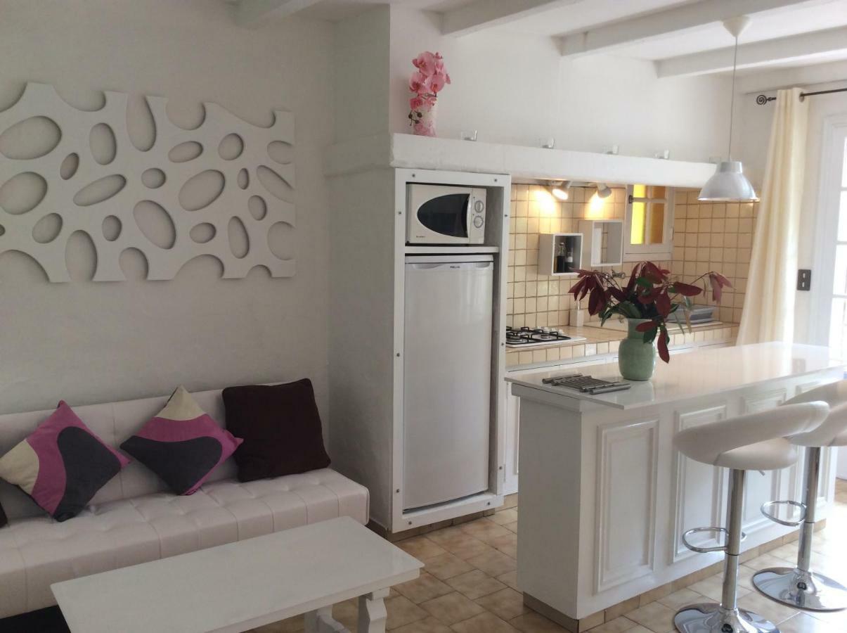 89 Le Grand Pin Apartment Sainte-Maxime Luaran gambar