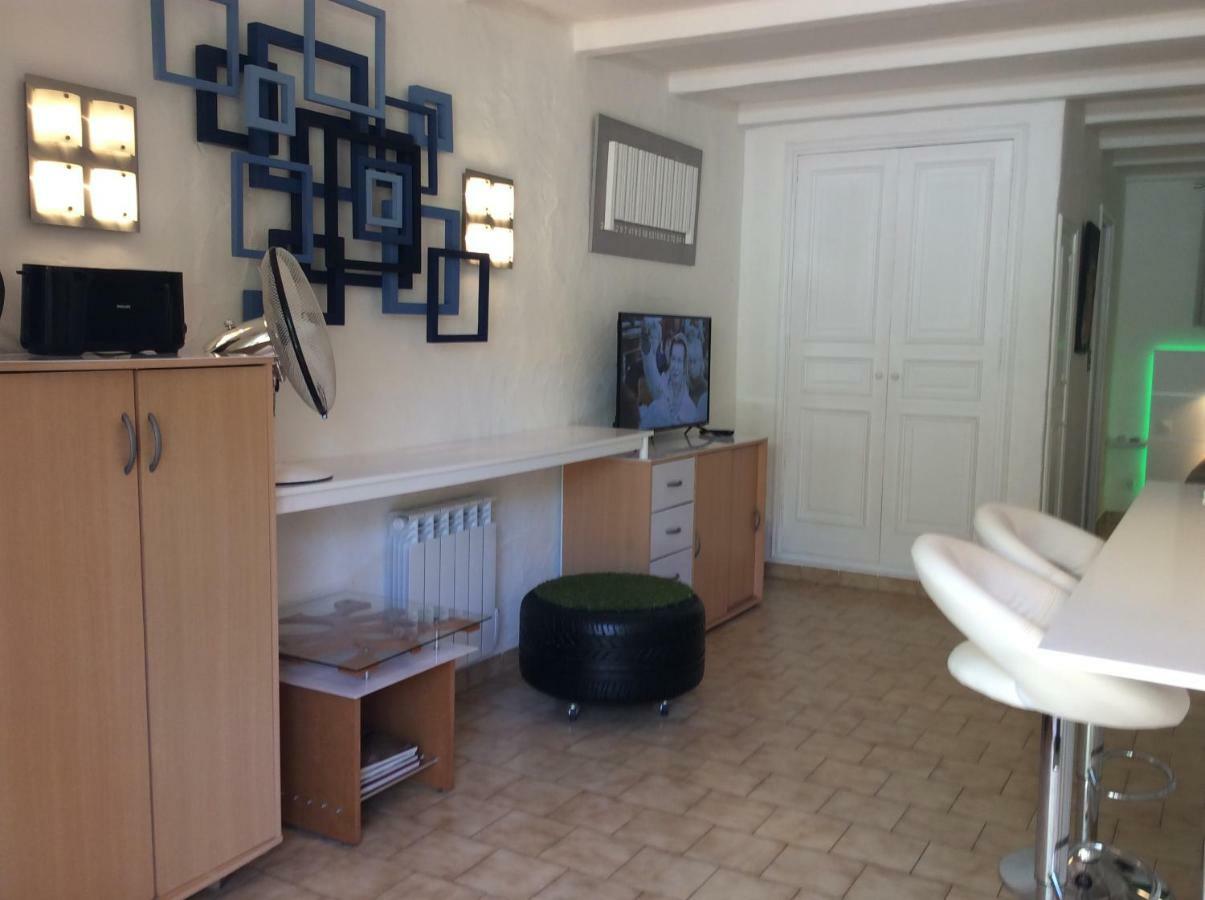 89 Le Grand Pin Apartment Sainte-Maxime Luaran gambar